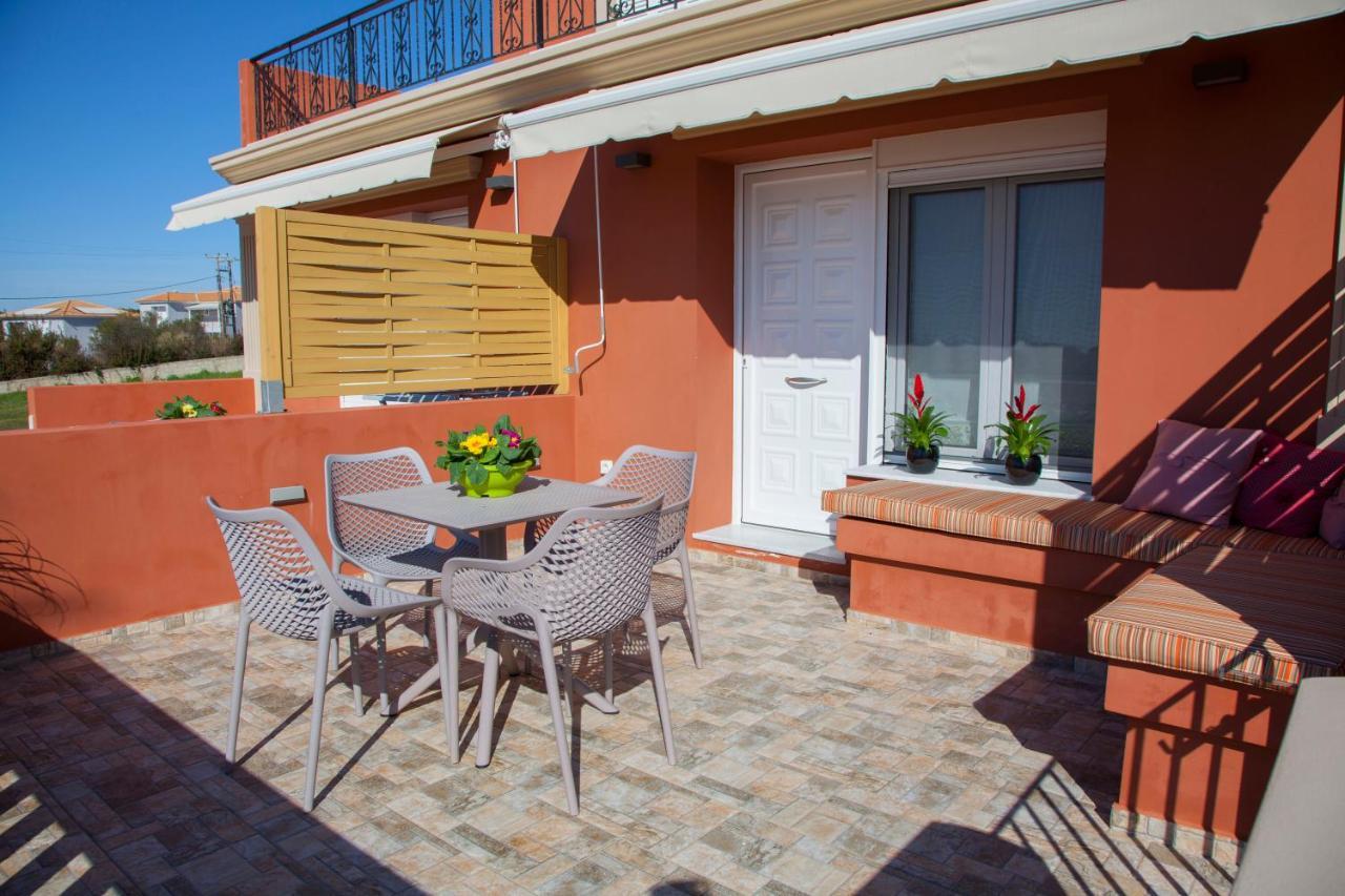 Paporas Apartments Svoronata Esterno foto
